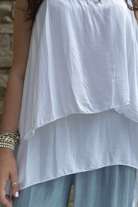 The Cova Santa Layer Top White